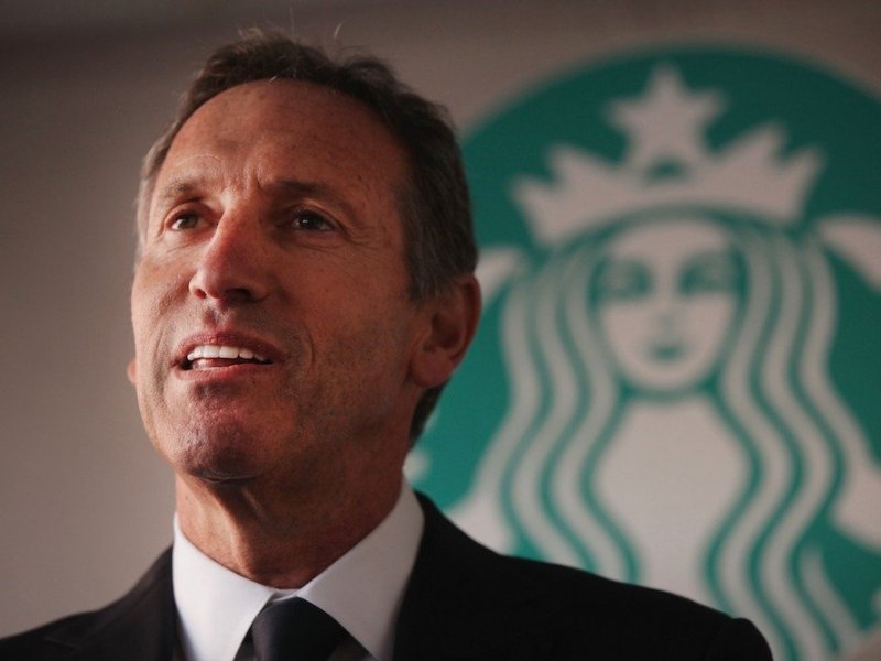 starbucks-howard-schultz-grew-up-in-a-housing-complex-for-the-poor